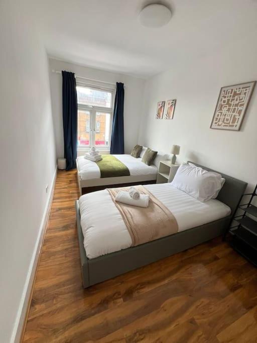 2 Bedroom Apartment Near Station Londýn Exteriér fotografie